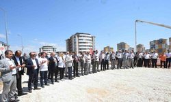 Kapalı pazar yerinin temeli dualarla atıldı