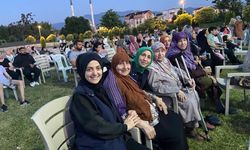 Kartepe’nin çınarları sinema keyfi yaşadı