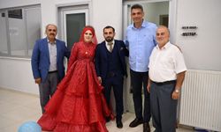 Vatandaşların mutlu günlerine ortak oluyor