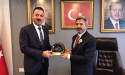 Bakan Yardımcısı Ahmet Aydın'dan AK Parti'ye ziyaret