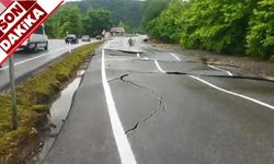 Asfalt kağıt gibi buruştu: Sel karayolunda deprem etkisi yarattı