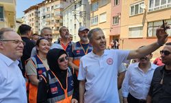 Bakan Ali Yerlikaya'dan Zonguldak'ta selin vurduğu bölgelerde inceleme