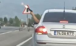 Düğün konvoyundaki maganda otomobilden rastgele ateş açtı