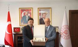 Belediye Başkanı projelerini Ankara’ya taşıdı