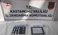 Evde uyuşturucu madde ile yakalandılar:  2 gözaltı