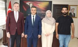 Kaymakam Mehmet Sadık Kılıç, YKS’de dereceye giren öğrencileri ağırladı