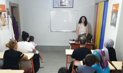 Roman vatandaşlara yönelik iş kulübü eğitimi düzenlendi