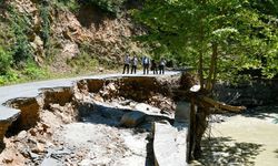 Selden zarar gören Mengen-Yedigöller yolu ulaşıma açıldı