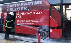 Ümit Özdağ’ın seçim otobüsünde korkutan yangın