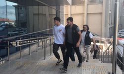 Başkasının aracını satmaya çalışan zanlılar tutuklandı
