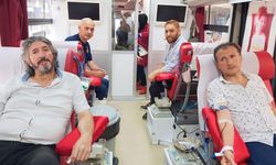 Gazeteciler kan bağışında bulundu 
