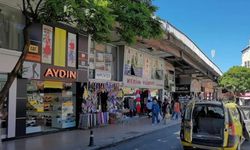 Kiracısından ayda 20 bin 500 TL alıyor, Belediyeye 2 bin 950 lirayı ödemiyor