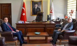 Vali Mustafa Tutulmaz’dan Kaymakam Adem Taşpınar’a ziyaret