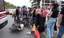 Ters yöne giren elektrikli bisikletli çocuk kazaya neden oldu: 2 yaralı