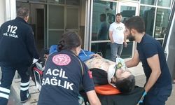 Kaza yapan motosiklet sürücüsü ağır yaralandı
