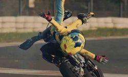 İlk kez vitesli motor kullanan minik Zayn bu kez korkuttu