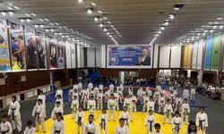 72 karateci kuşak atladı