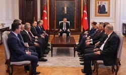 Eski İçişleri Bakanı Süleyman Soylu’dan, Bakan Ali Yerlikaya’ya geçmiş olsun ziyareti