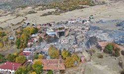 Köyde çıkan yangın savaş alanını aratmadı: 47 ev küle döndü