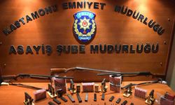 Polisten operasyon: Çok sayıda ruhsatsız silah ele geçirildi
