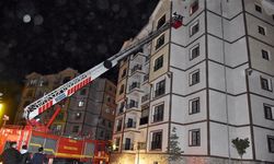 Toki konutlarında yangın: 1 daire tamamen yandı