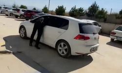 Kaçırılan bebeği kurtarma tatbikatı: Güvenlik görevlisi otomobille 30 metre sürüklendi