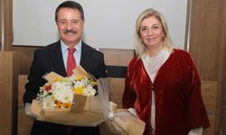 Belediye başkanı 'Sosyal Belediyeciliği' anlattı 