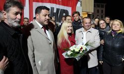 CHP’ye geri dönen Tanju Özcan’a, coşkulu karşılama