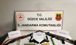Ruhsatsız 1 tabanca, 1 kurusıkı ve 2 tüfek ele geçirildi