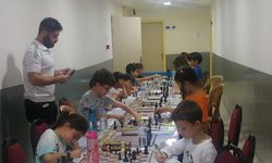 182 sporcu ‘şah mat’ dedi