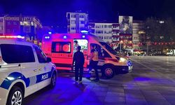 İki grup arasında bıçaklı kavga: 1 yaralı