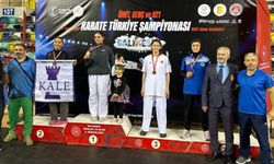 Karate Şampiyonasında Kağıtspor rüzgarı