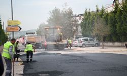 Mahallelere 1950 ton asfalt serimi yapıldı