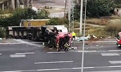 Tırın devrilme anı kamerada