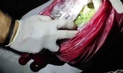 Uyuşturucu satıcıları otoyolda yakalandı