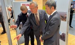 Bülent Kantarcı, Japonya’da, ‘Türkiye Depremi’ sergisinin açılışını yaptı