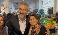 Mimar Fırat Birkan pazara gitti, vatandaşı dinledi