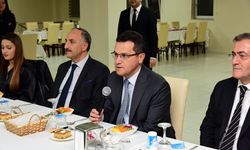 Öğrenci topluluk temsilcileri ile bir araya geldiler