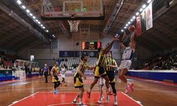 Türkiye Basketbol Ligi: Kocaeli BŞB Kağıtspor: 75 - Fenerbahçe Koleji Novotel: 83