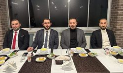"Siyasette gençlere yer vermek ustalığın şiarındandır"