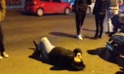 Genç kadın motorcu kazada yaralandı