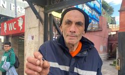Temizlik görevlisi Abdurrahman Yılmaz,  yolda bulduğu nişan yüzüğünün sahibine ulaştı