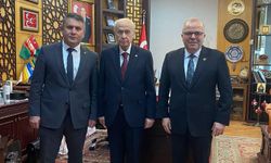 MYK Üyesi Murat Kotra ve İl Başkanı Mustafa Öztürk, Devlet Bahçeli ile bir araya geldi