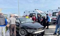 AK Partili Milletvekilinin karıştığı kazada 5 kişi yaralandı