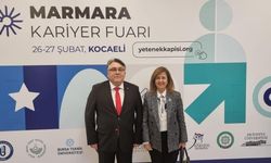 Rektör İsmail Hakkı Özölçer Marmara Kariyer Fuarı’nın açılışına katıldı