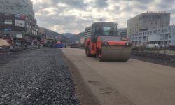 Uzunmehmet Caddesi, Madenci Anıtı'na bağlandı: Asfalt başladı