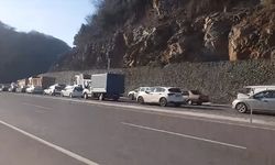 Zonguldak-Ankara Karayolu'nda uzun kuyruk: Araç sürücüleri isyanda!