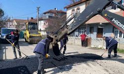 Asfalt ve yama çalışması devam ediyor