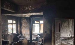 Evde çıkan yangında 2 kişi yaralandı