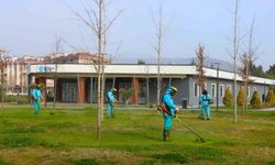 Millet Bahçesi’nde temizlik